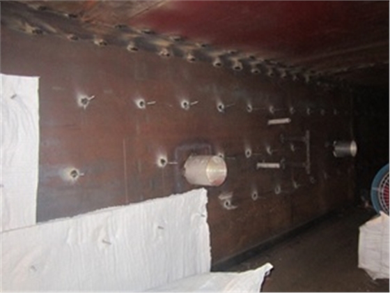 鍍鋅線(xiàn)背襯毯施工