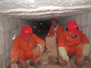 鍍鋅線(xiàn)耐火磚砌筑