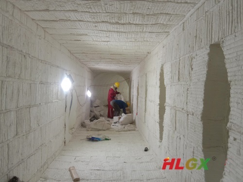 龍鋼脫硝煙道保溫現場(chǎng)