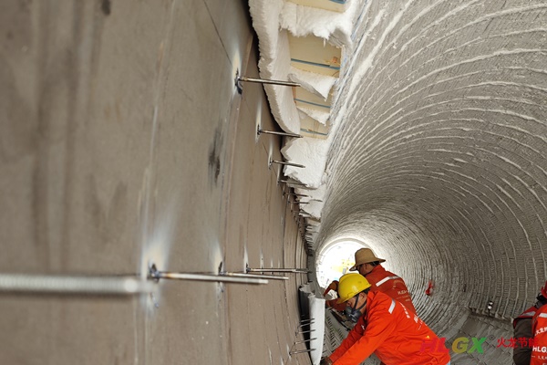 東營(yíng)利津火炬保溫 (8).jpg