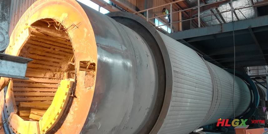 康達環(huán)?；钚蕴炕剞D窯保溫項目|山東濰坊